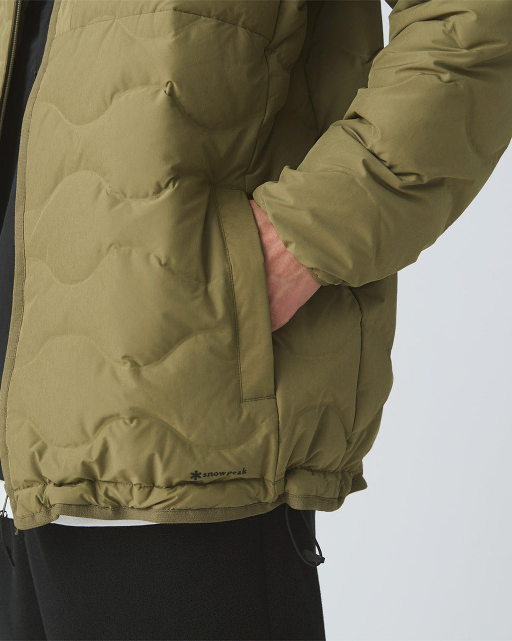 Snow Peak Seamless Quilted Down Jacket