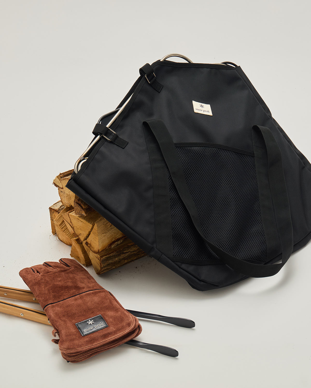 Snow Peak Fireplace Bag L