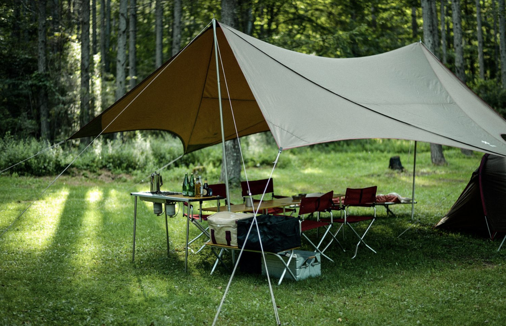 Snow Peak HD Tarp Shield Hexa Evo Pro.